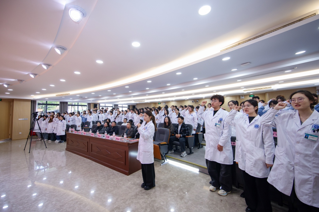 照片19(1).jpg 照片19(1).jpg